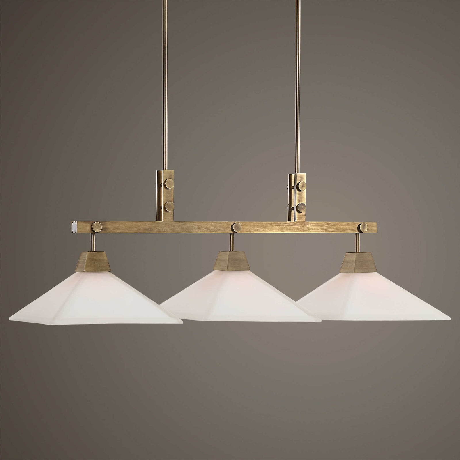 Brookeville, 3 Lt Linear Chandelier