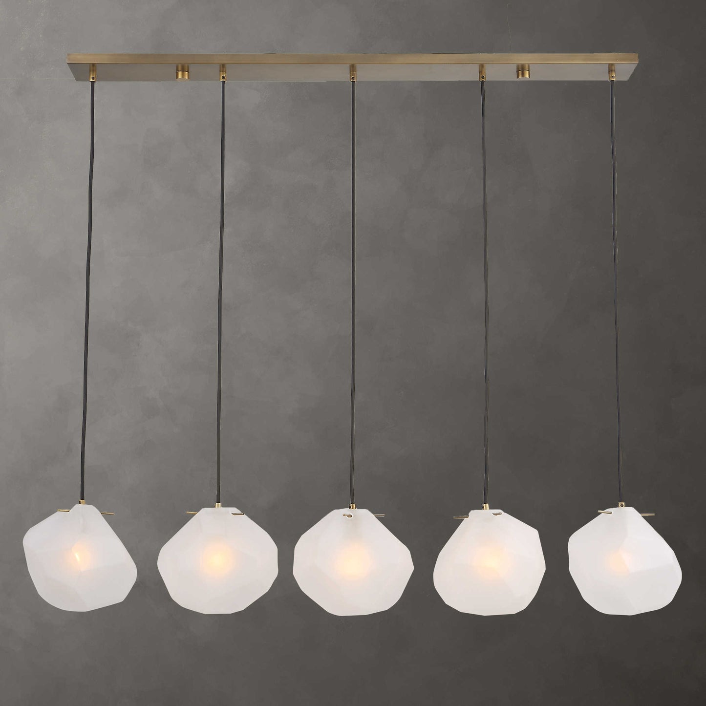 Ceodes, 5 Lt Pendant