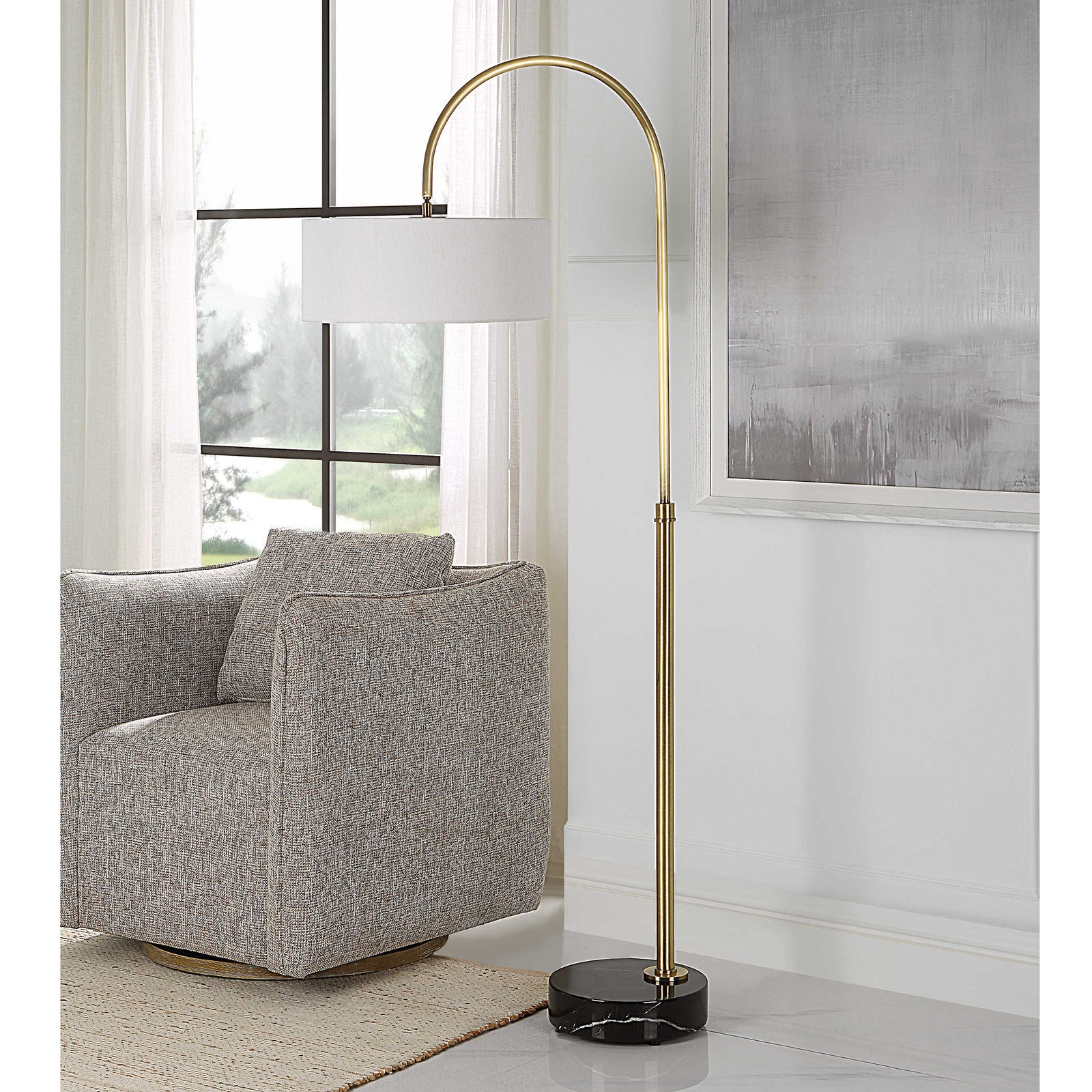 Huxlor Floor Lamp