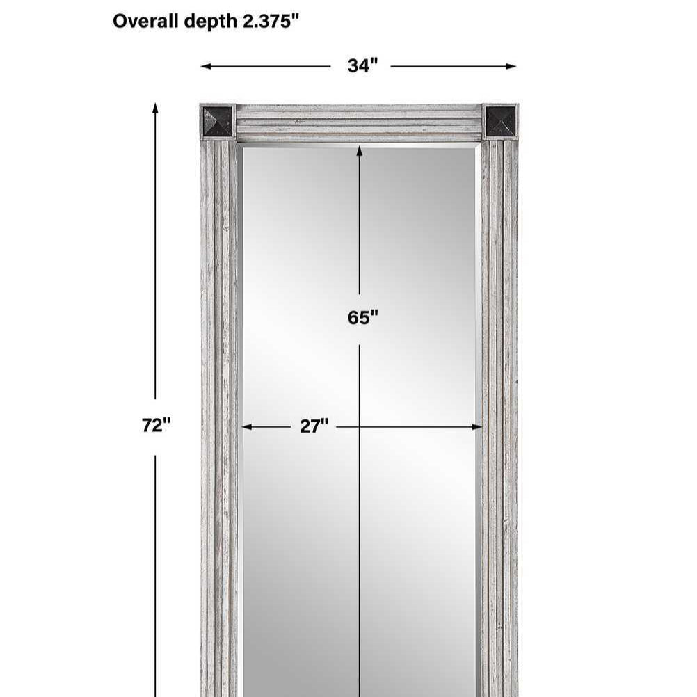 Measurement chart of a rectangular object with dimensions labeled