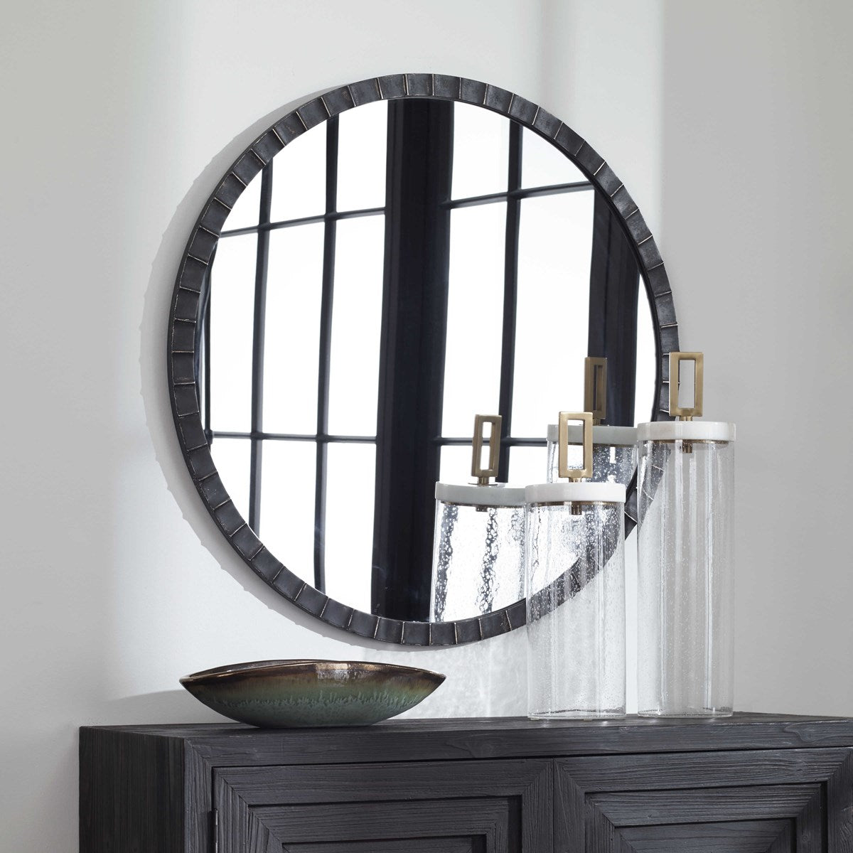 Forged black iron round