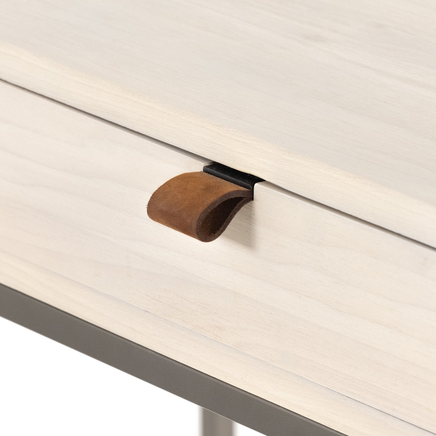 Clean design desk