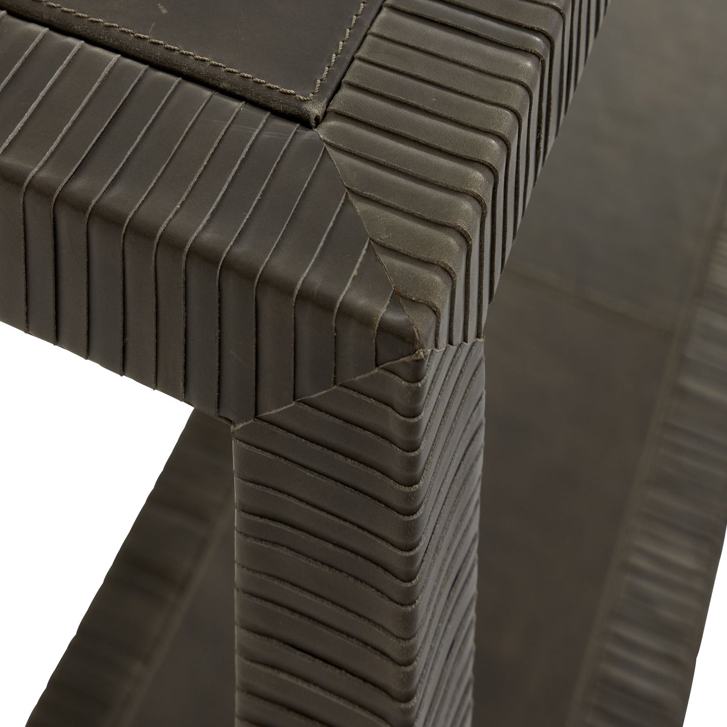 Graphite Leather, 48x13x35