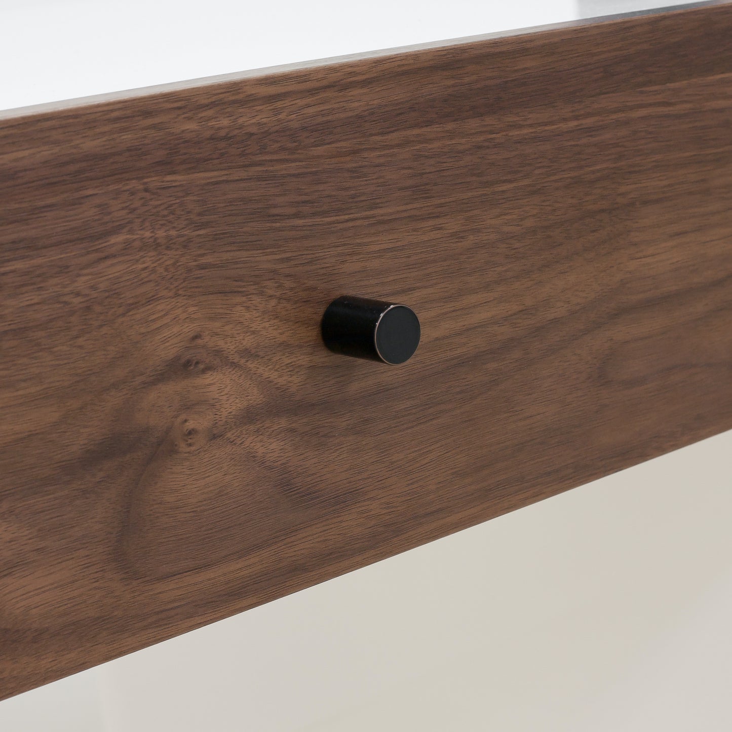 White lacquer & walnut