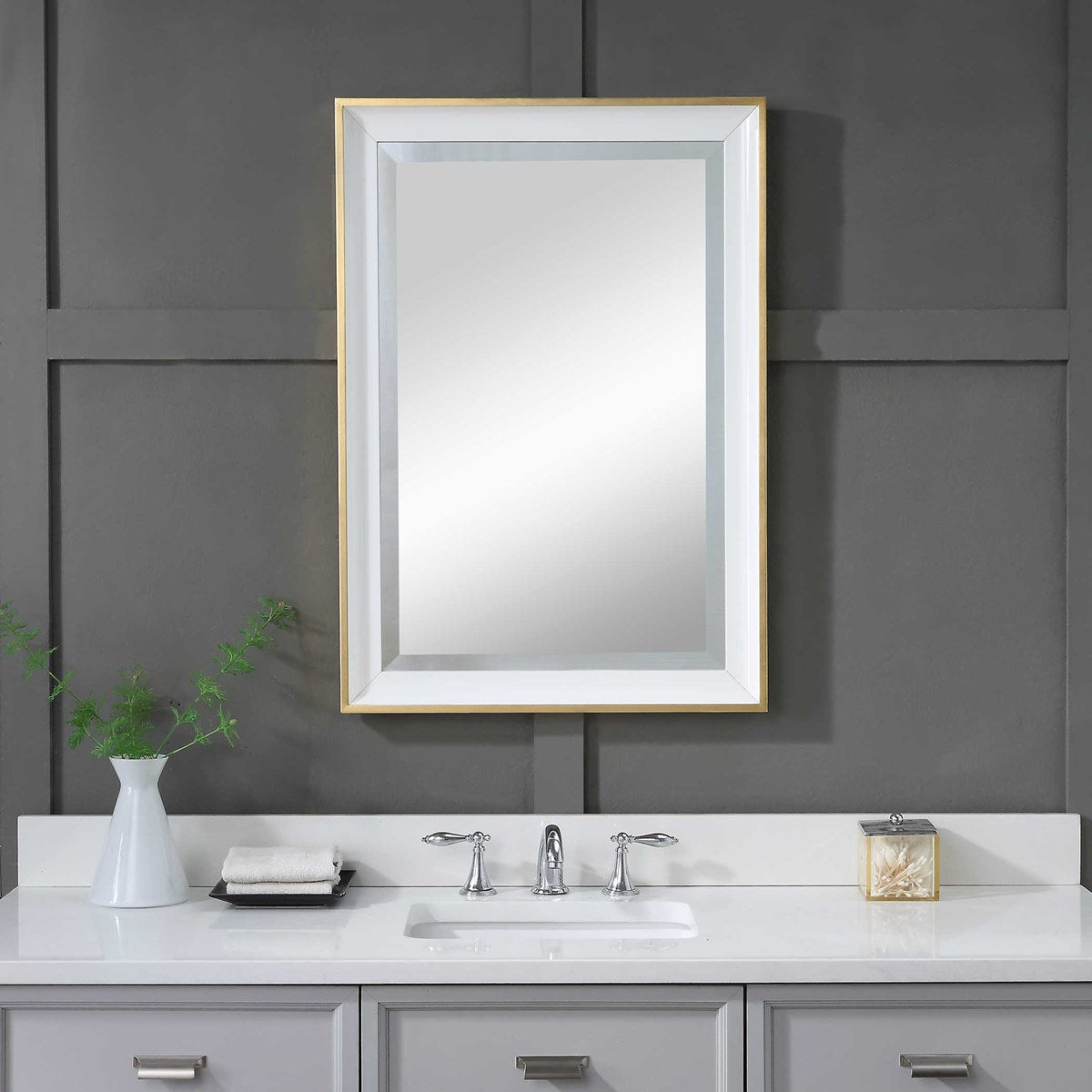 Gold Rectangular Mirror.