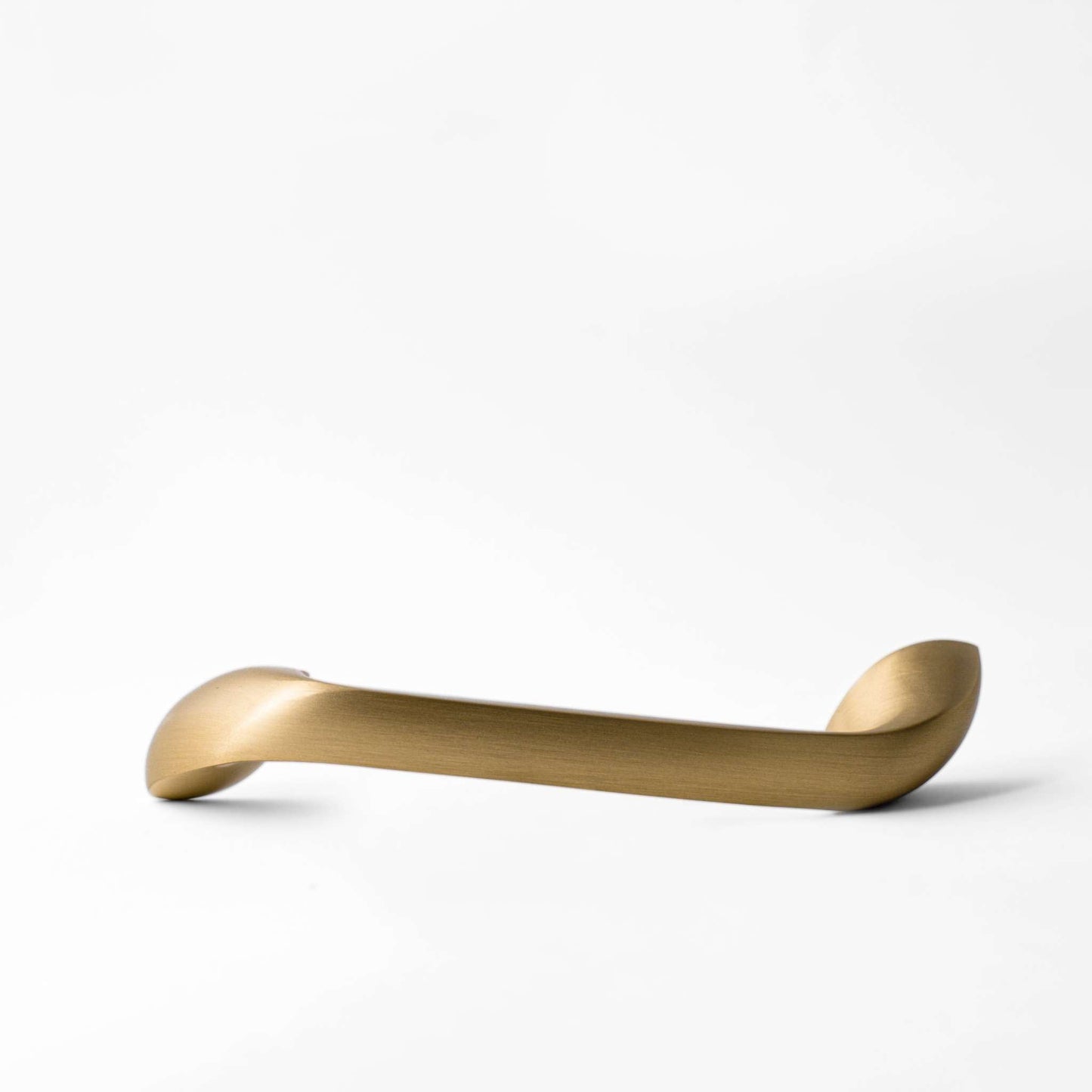 Twist, Solid Brass Cabinet Pulls
