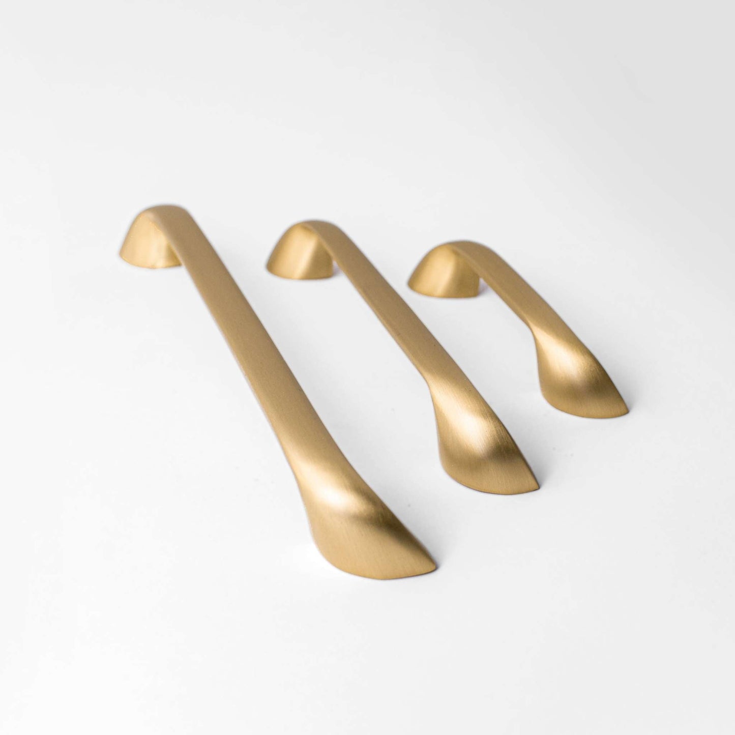 Twist, Solid Brass Cabinet Pulls