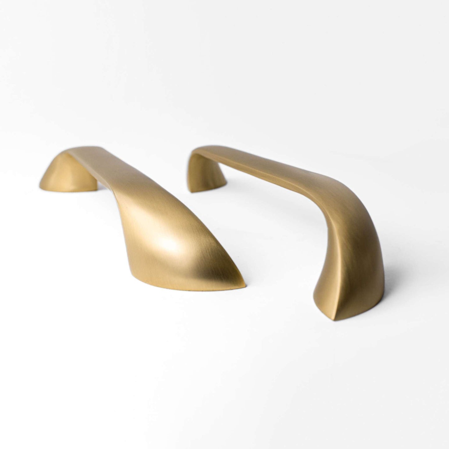 Twist, Solid Brass Cabinet Pulls