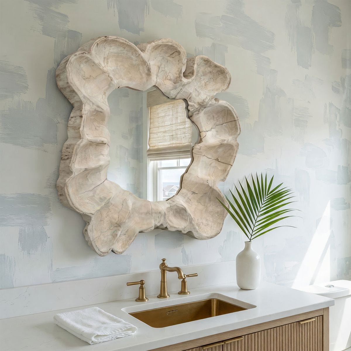 Ariadne Round Mirror