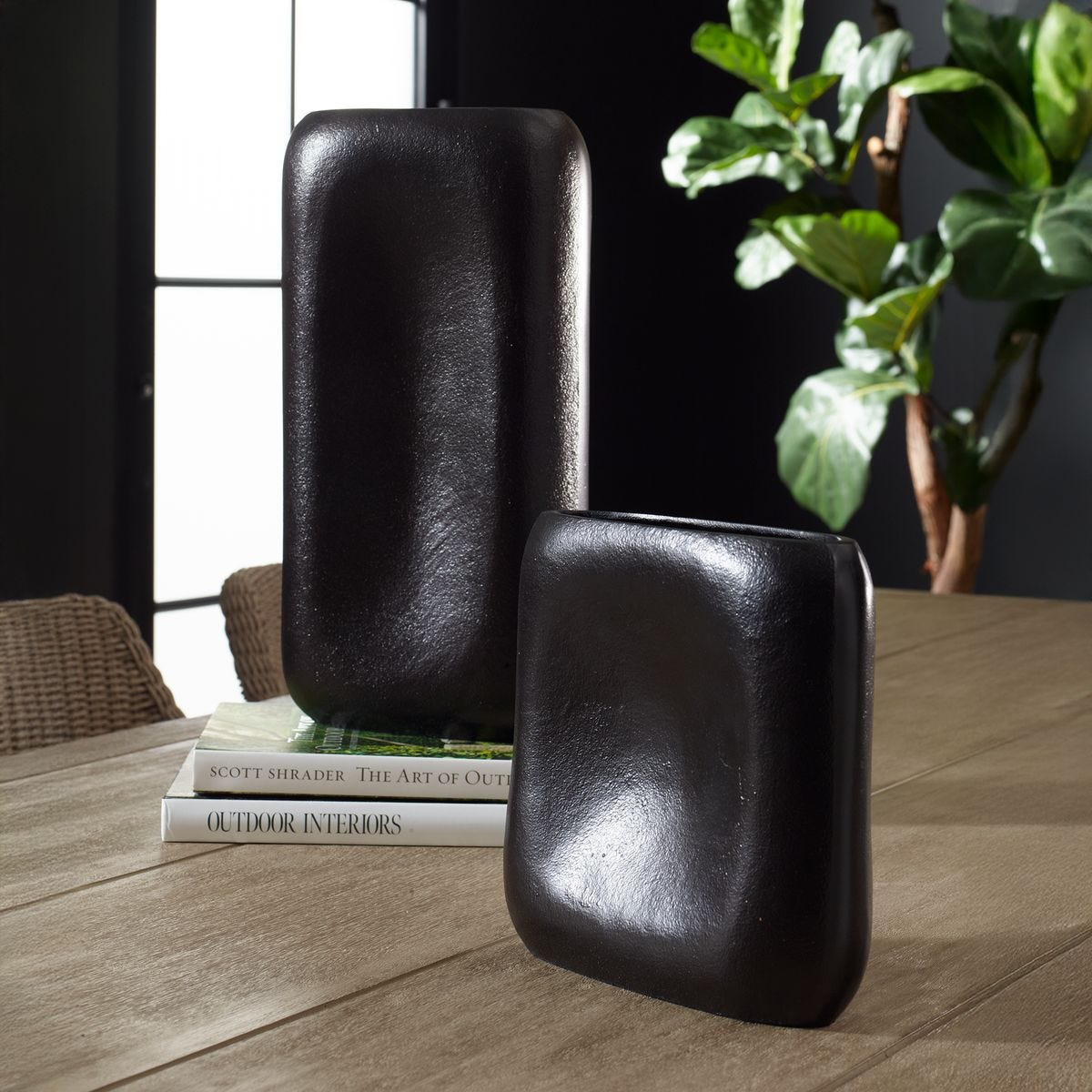 Anodic Vases, S/2