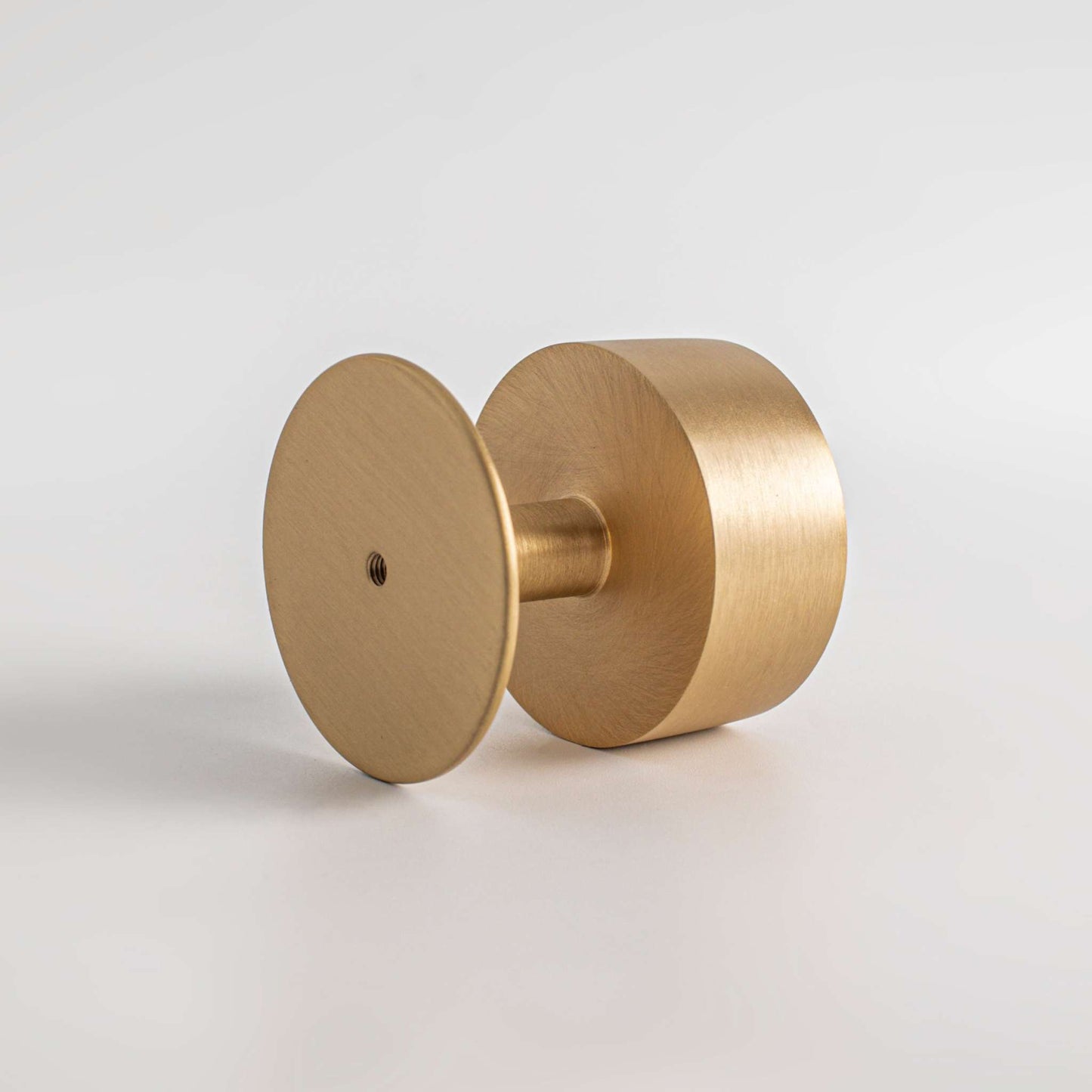 Gateau, Solid Brass Knobs