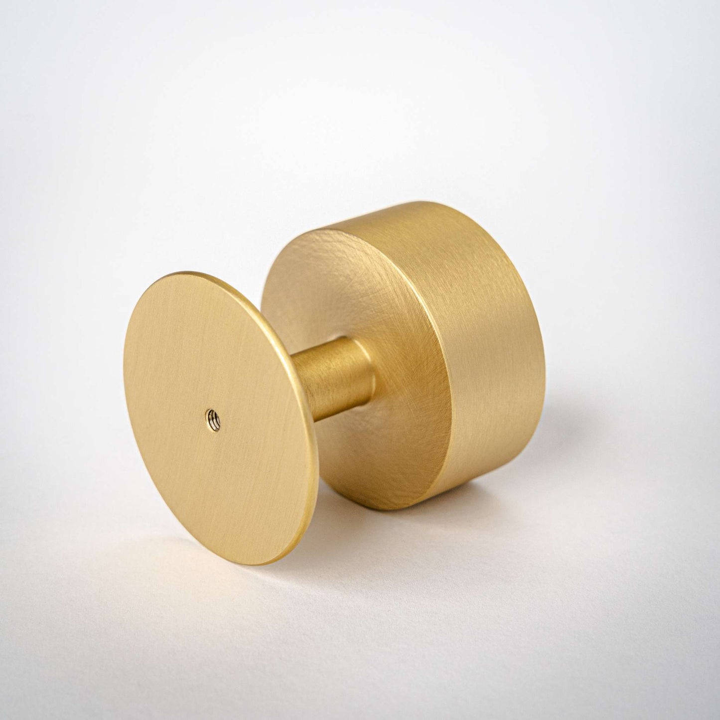 Gateau, Solid Brass Knobs