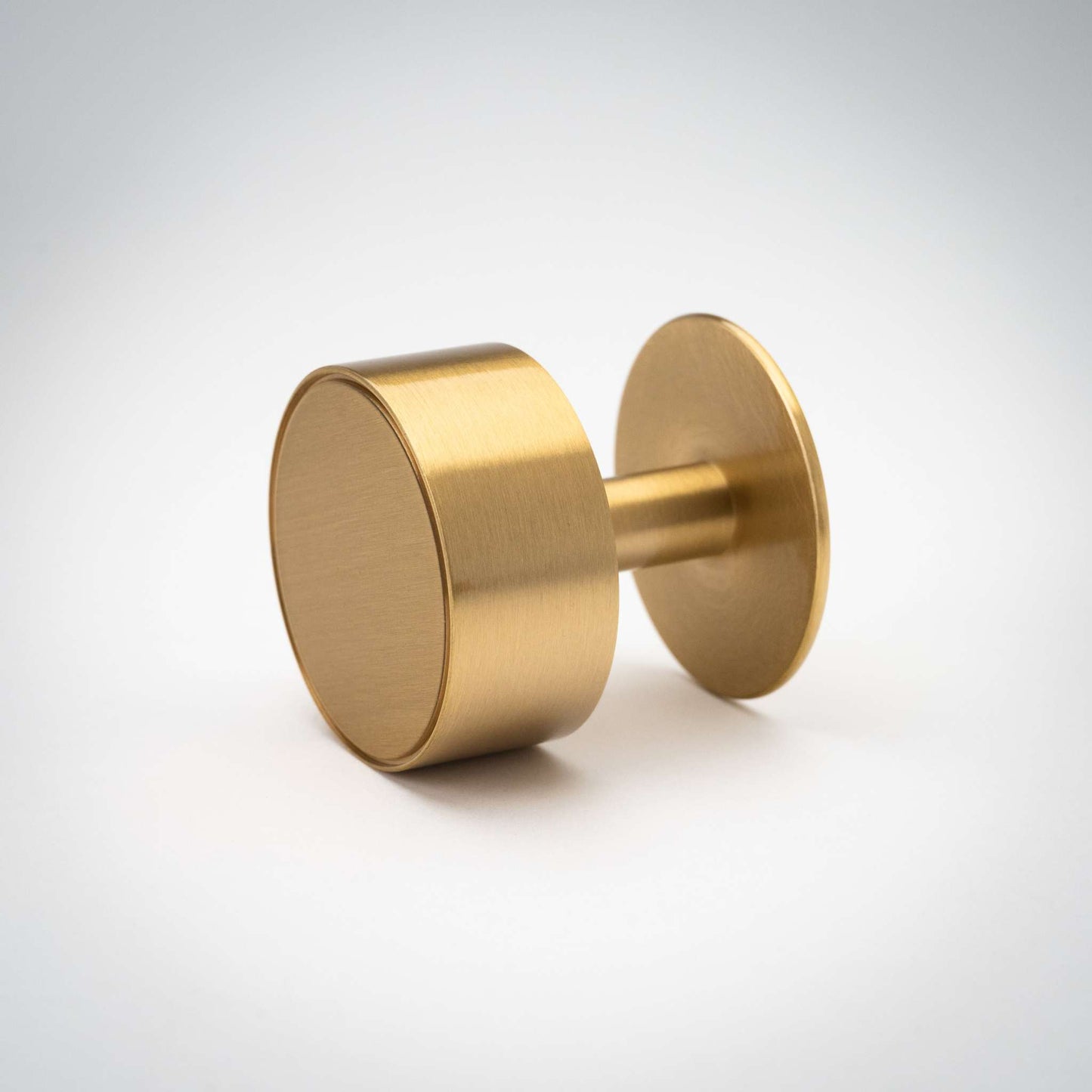 Gateau, Solid Brass Knobs