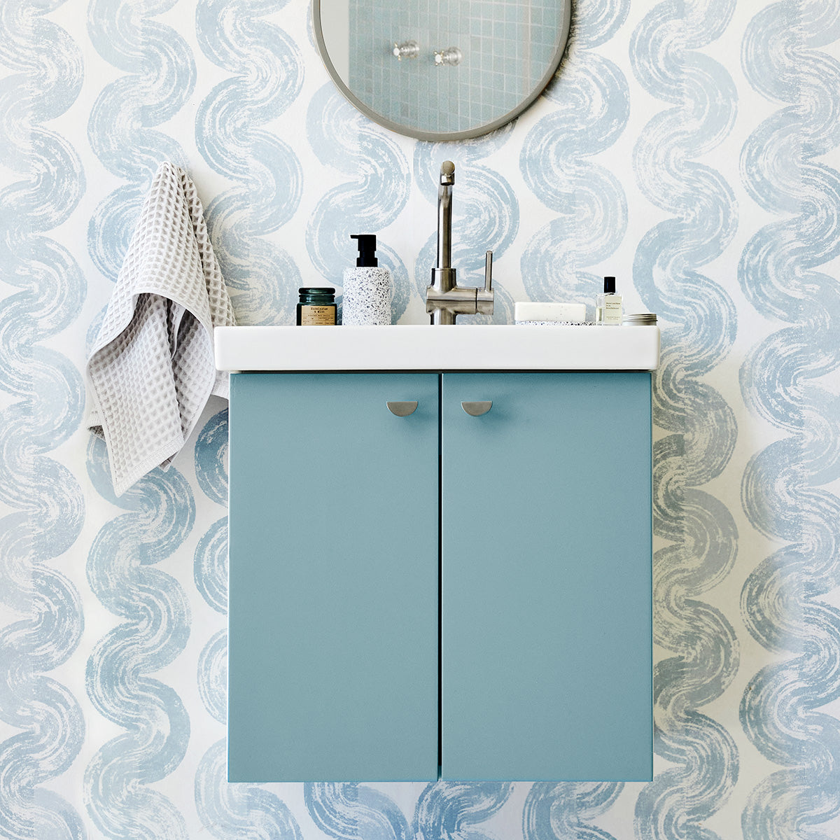 Half Moon Cabinet Knob