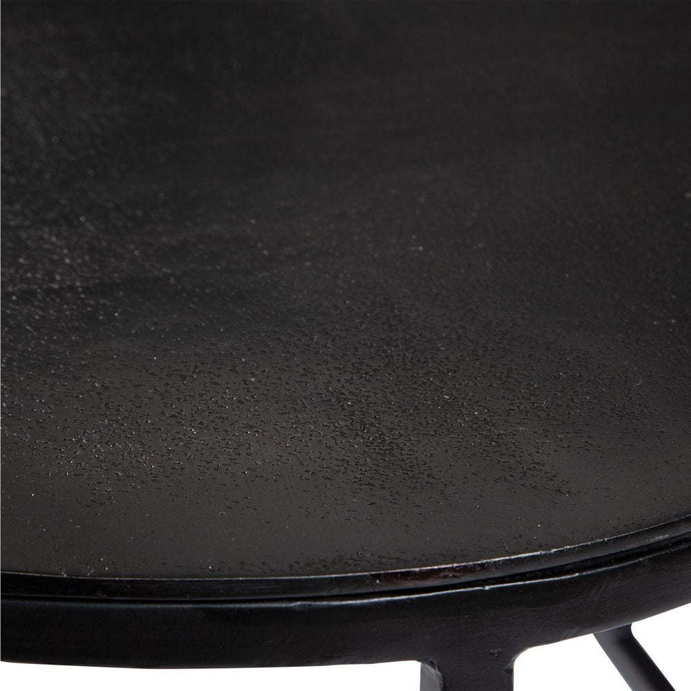 Oval metal coffee table.