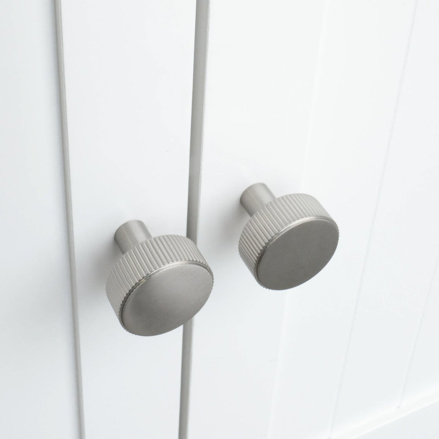 Ribbed Cabinet Knob
