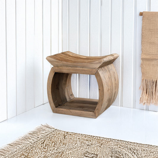 Wood accent stool in farmhouse hallway.