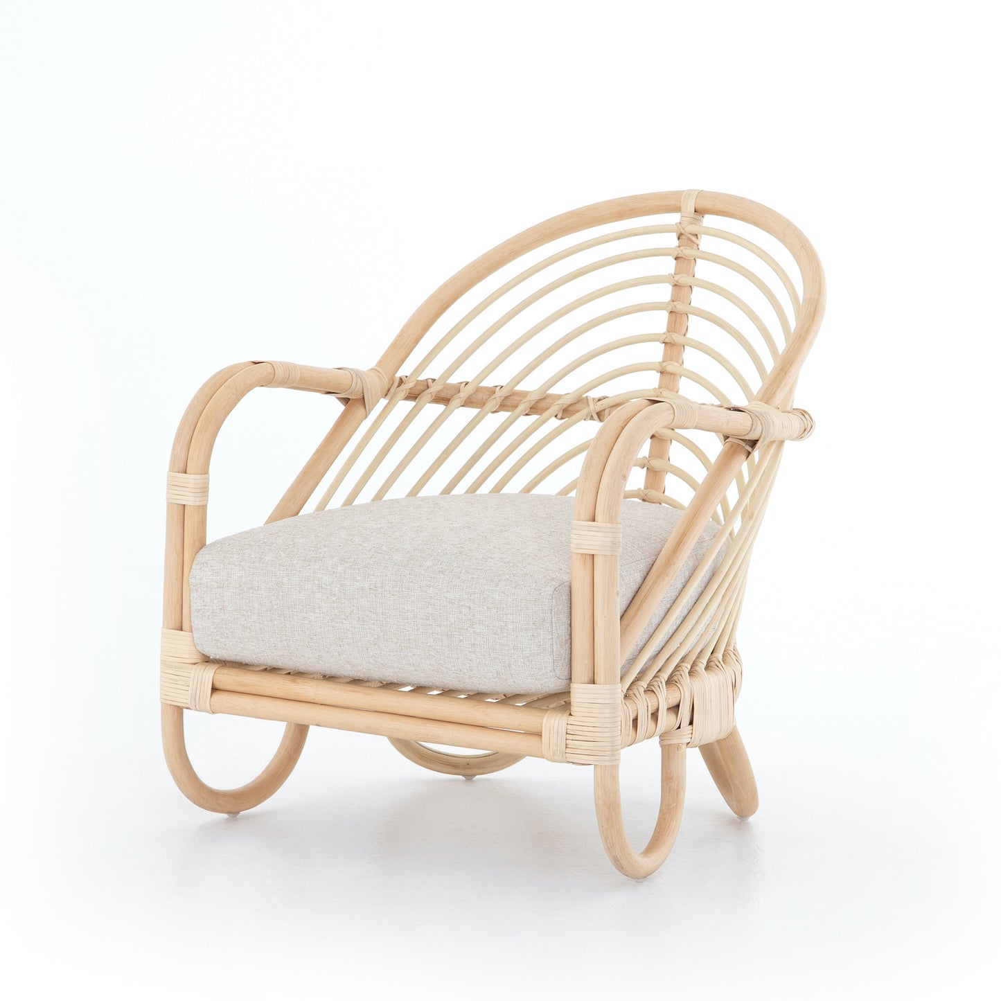 Rattan curve chair